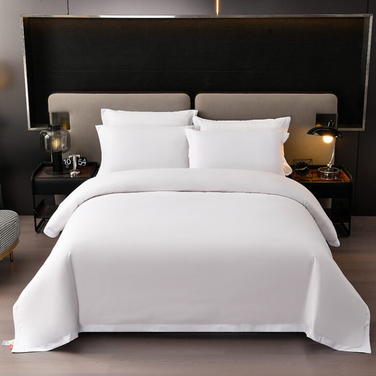 Classic bedding set