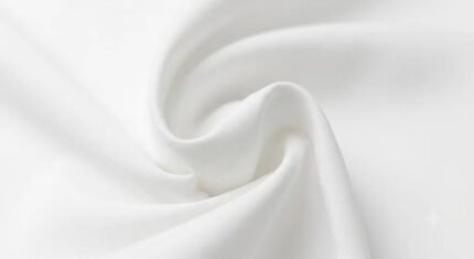 Plain weave fabric