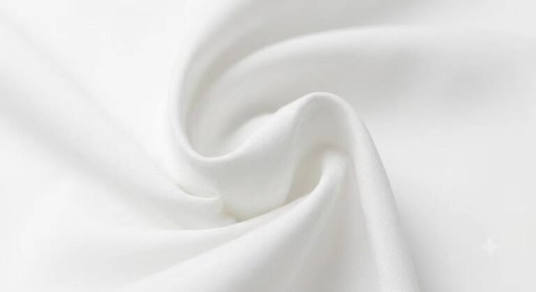 Plain weave fabric